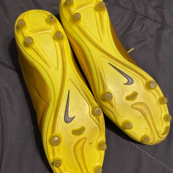 Nike Hypervenom Phantom Neymar Limited Edition Gold ACC FG Cleats (US MEN 9) - Picture 4 of 6